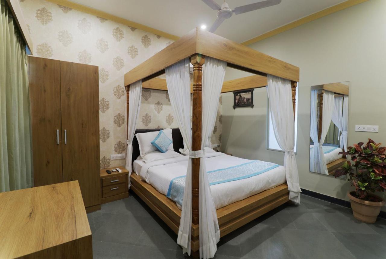 Keshav Resort Udaipur Eksteriør billede