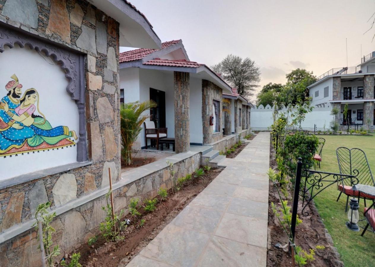 Keshav Resort Udaipur Eksteriør billede