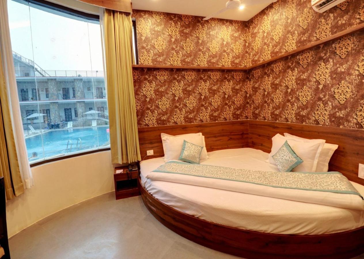 Keshav Resort Udaipur Eksteriør billede