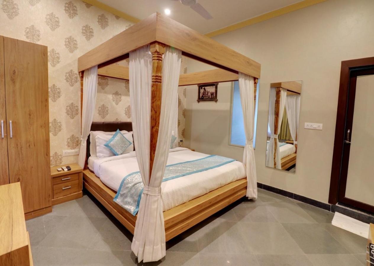 Keshav Resort Udaipur Eksteriør billede