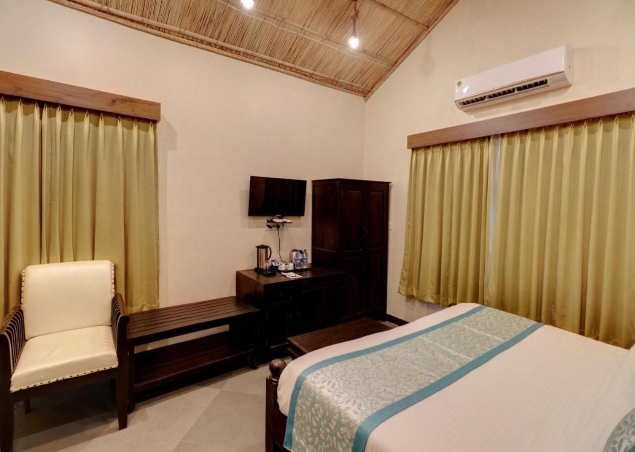 Keshav Resort Udaipur Eksteriør billede