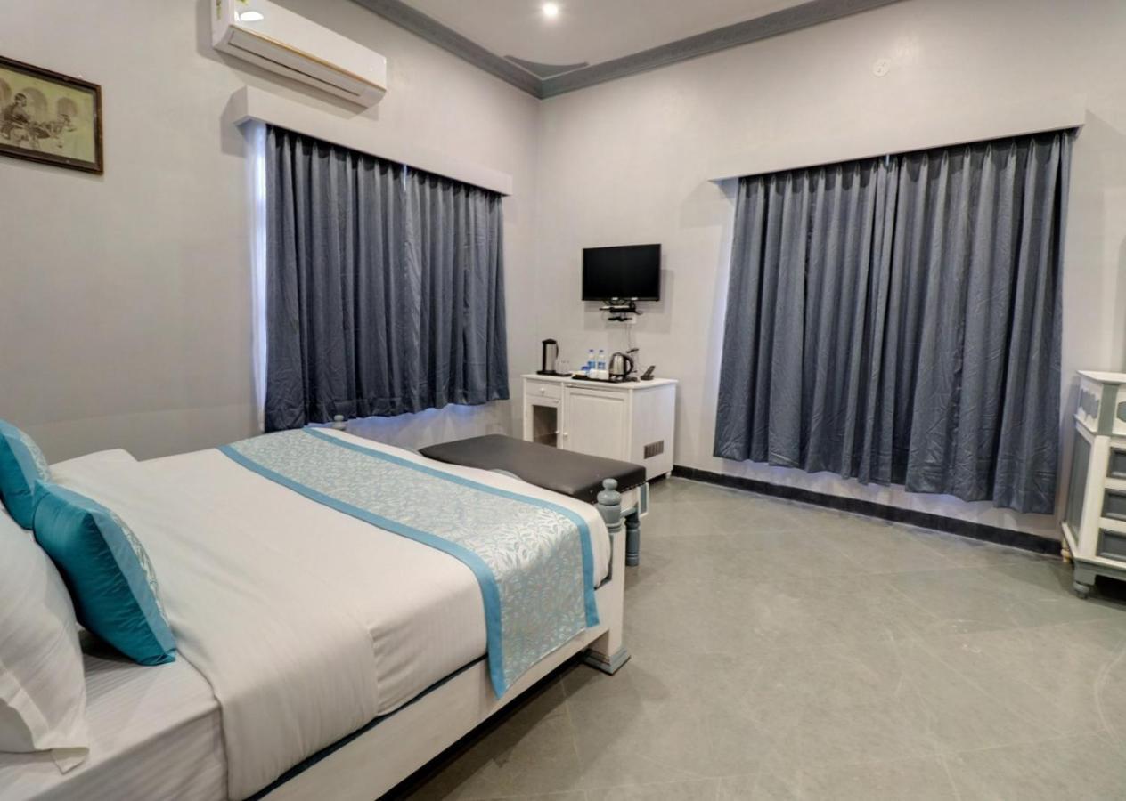 Keshav Resort Udaipur Eksteriør billede