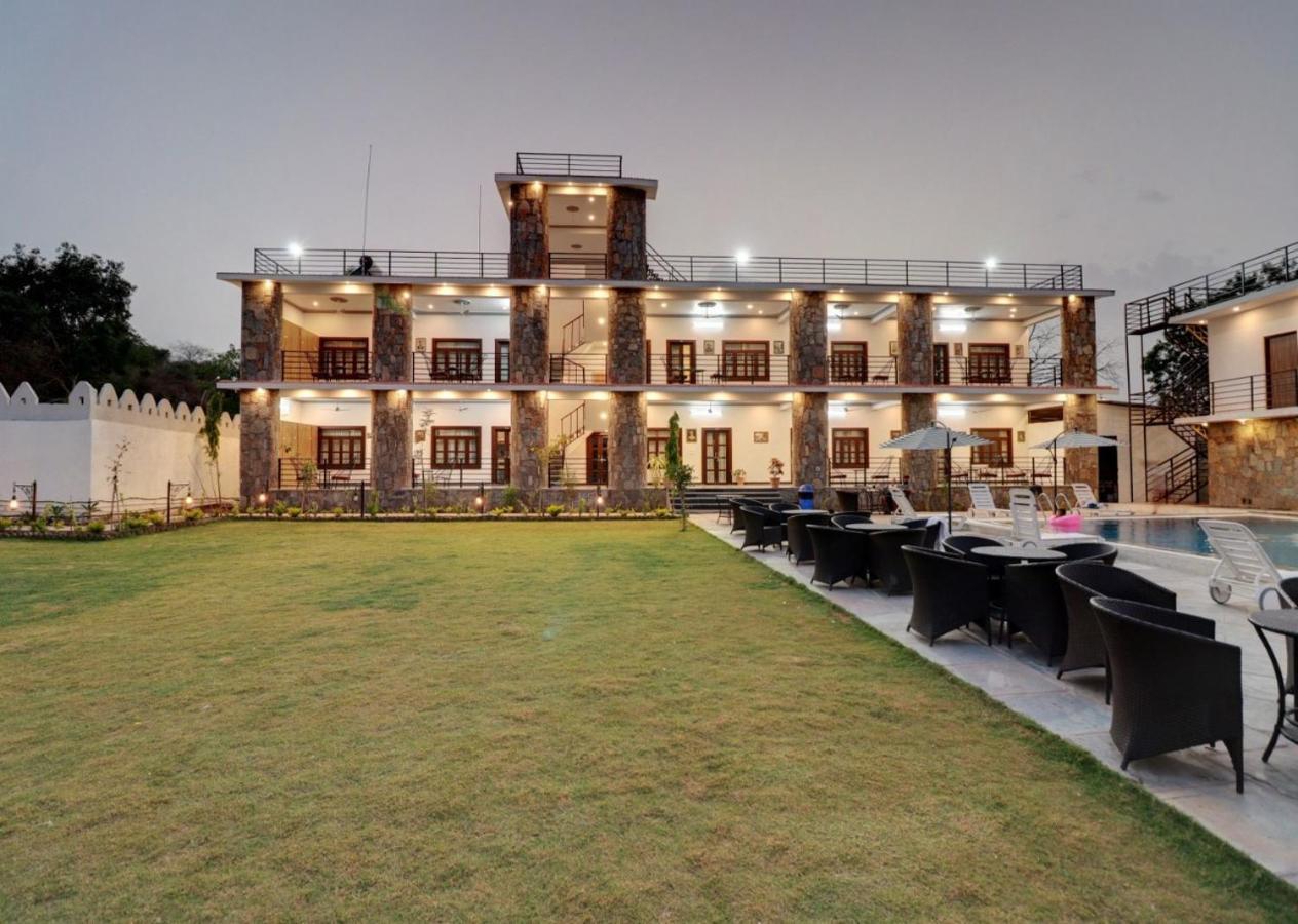 Keshav Resort Udaipur Eksteriør billede