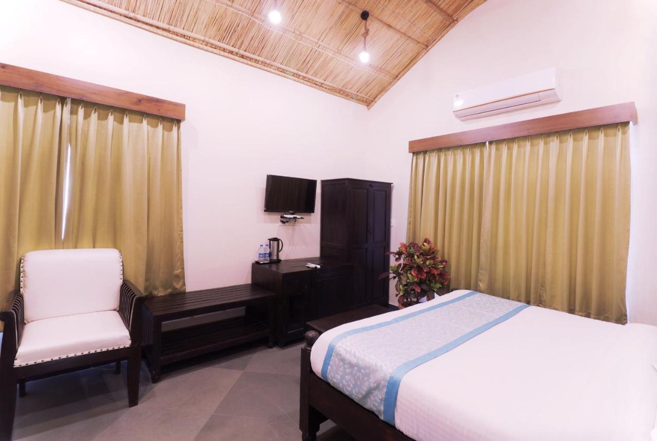 Keshav Resort Udaipur Eksteriør billede